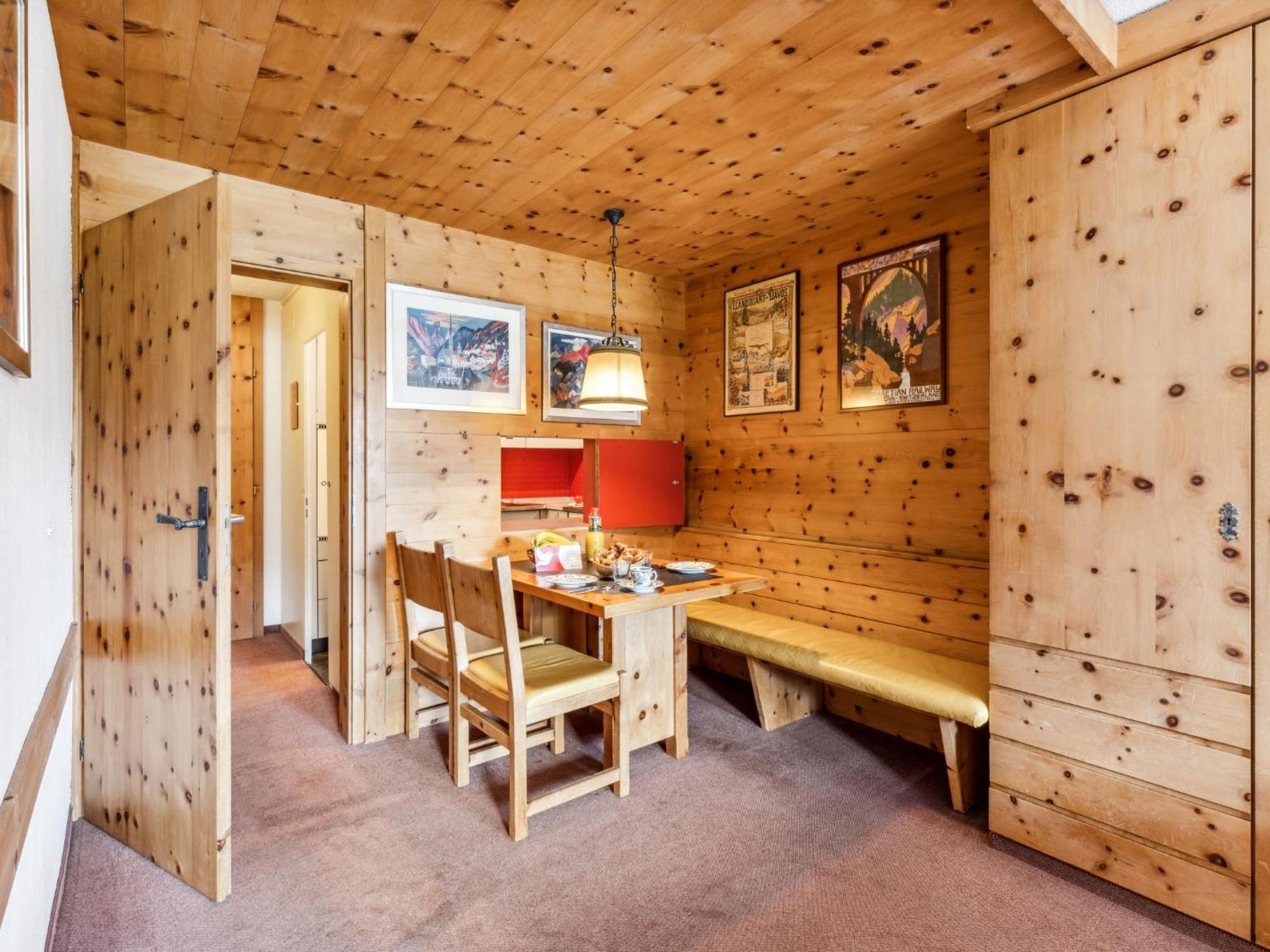 Apartment Guardaval - Utoring-1 By Interhome Davos Eksteriør bilde