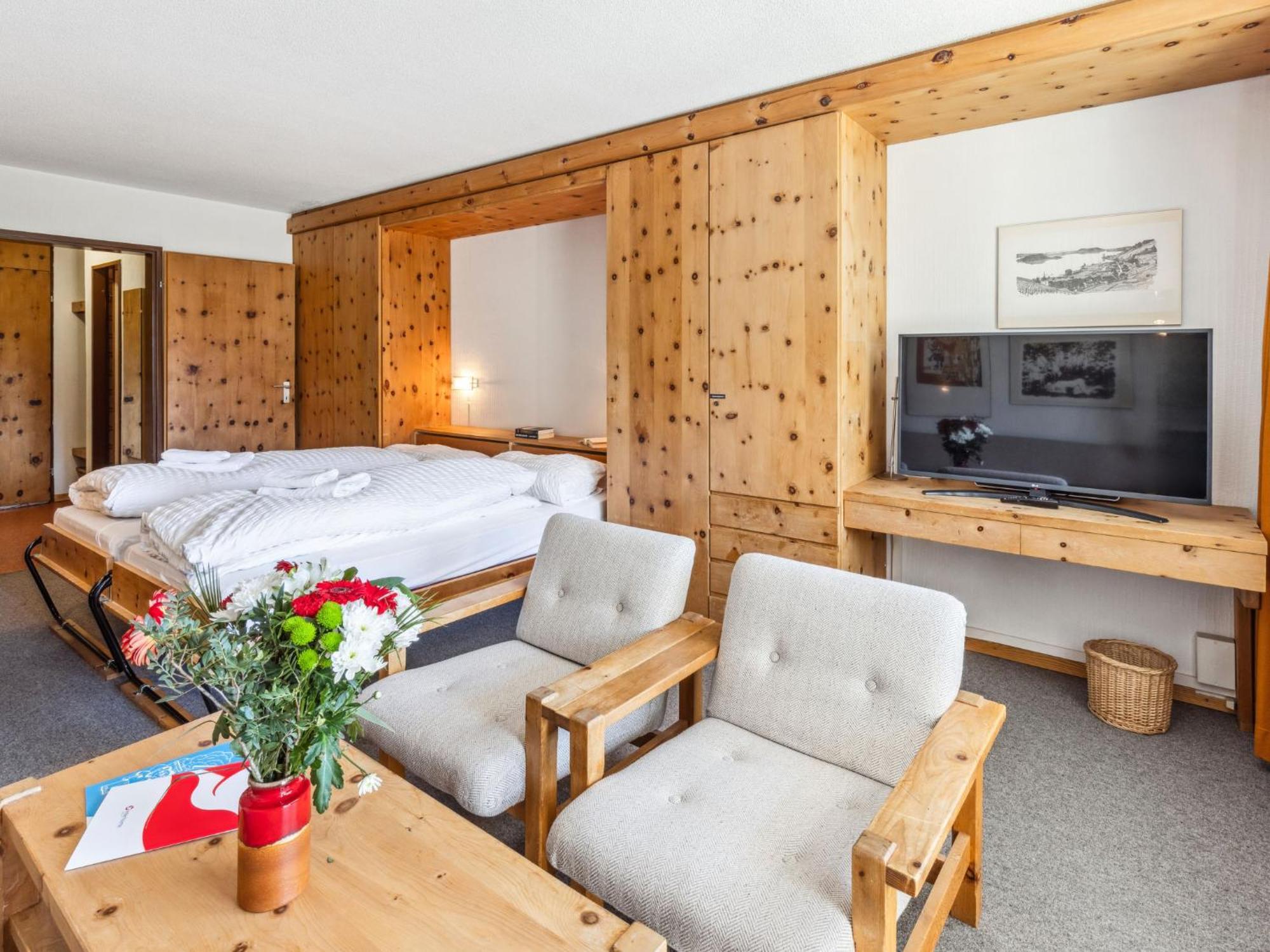 Apartment Guardaval - Utoring-1 By Interhome Davos Eksteriør bilde