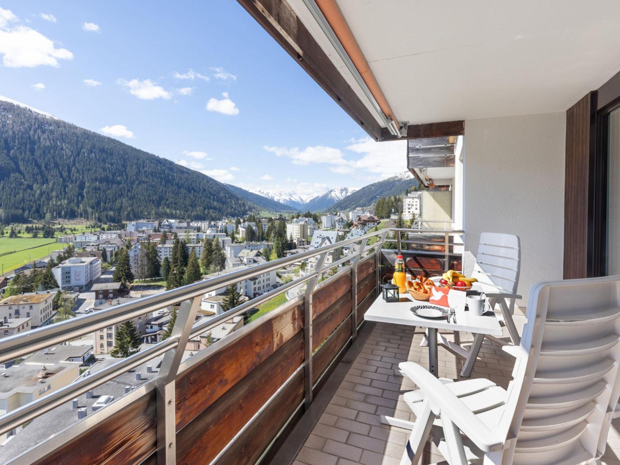 Apartment Guardaval - Utoring-1 By Interhome Davos Eksteriør bilde
